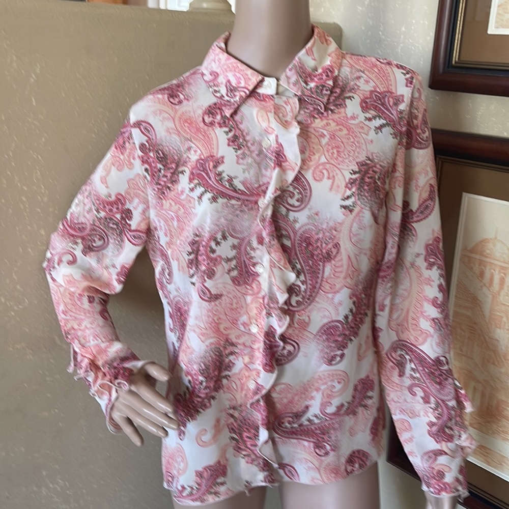 Market by Chico’s Women’s Pink Paisley Vintage Shirt sz 1 or M